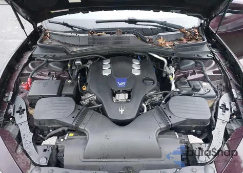 2016 Maserati Ghibli z USA, uszkodzony, nr VIN ZAM57XSA5G1177756